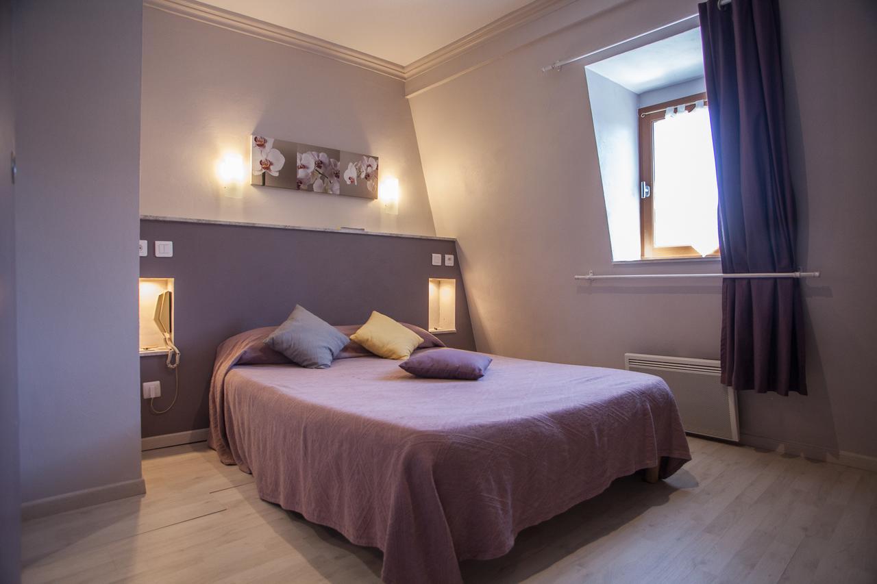 Logis Hotels - Auberge De L'Ile - Hotel 3 Etoiles Et Restaurant Creysse  エクステリア 写真
