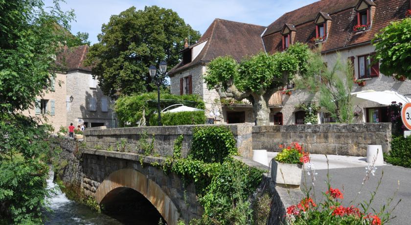 Logis Hotels - Auberge De L'Ile - Hotel 3 Etoiles Et Restaurant Creysse  部屋 写真