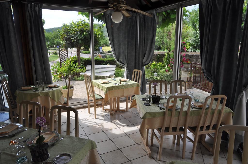 Logis Hotels - Auberge De L'Ile - Hotel 3 Etoiles Et Restaurant Creysse  エクステリア 写真